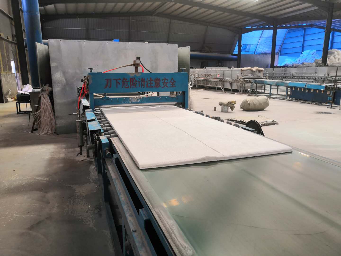 硅酸鋁纖維板是一種非常環保的產品