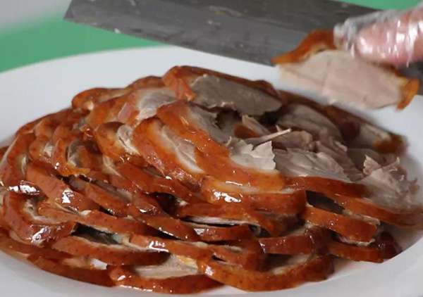 一只優秀的北京烤鴨是如何煉成的？
