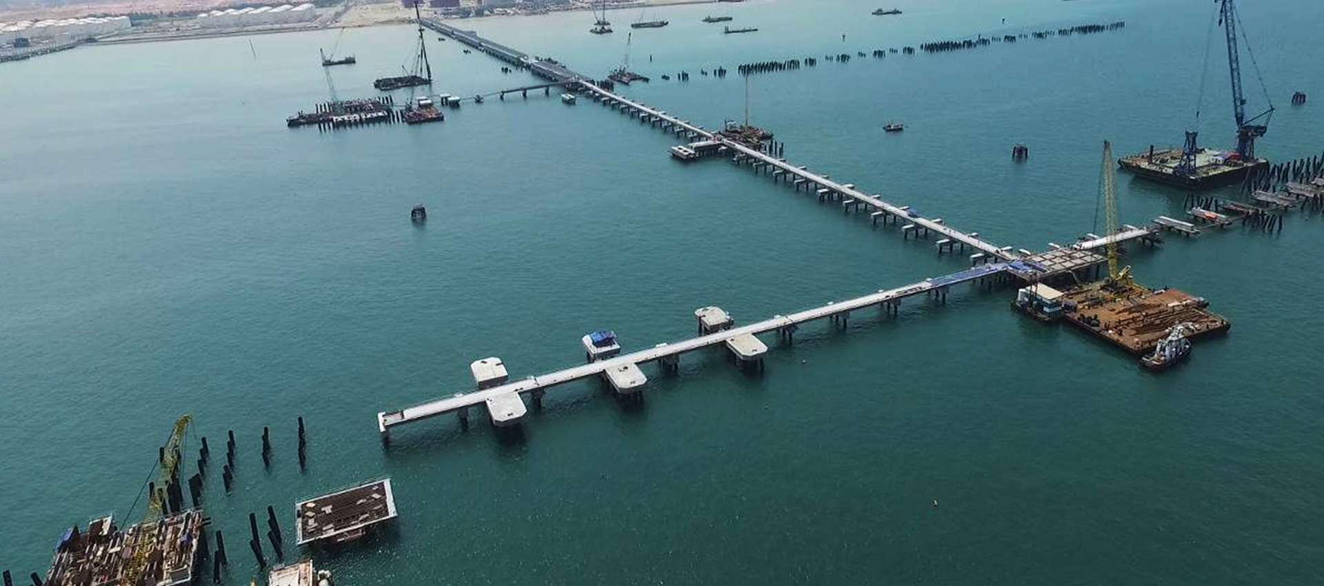 馬來西亞邊佳蘭深水港棧橋管廊工程